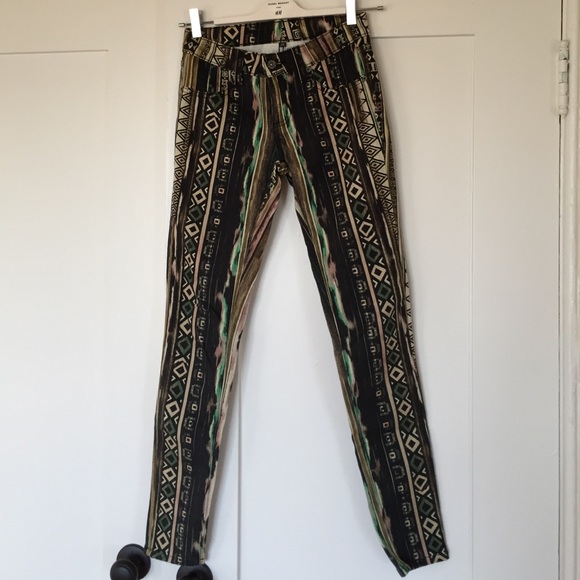 Patterned skinny jeans
