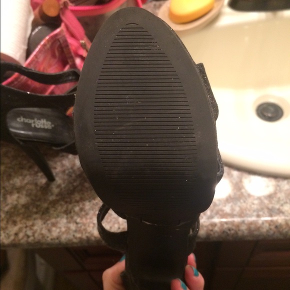 Black sparkly heels - Picture 4 of 4