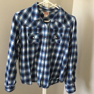 Women's flannel shirt