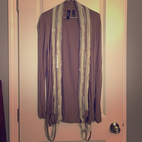 SOLD!!! BKE Boutique open cardigan