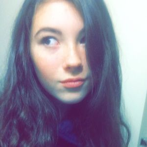 Meet your Posher, Kaylie