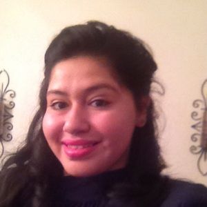 Meet your Posher, Lorena