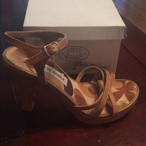 Steve Madden sandals