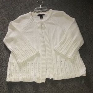 White 3/4 sleeve cardigan sweater