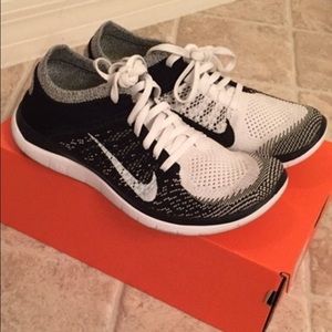Nike Free 4.0 Flyknit Black and White