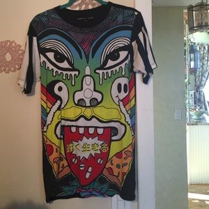 Graphic t-shirt
