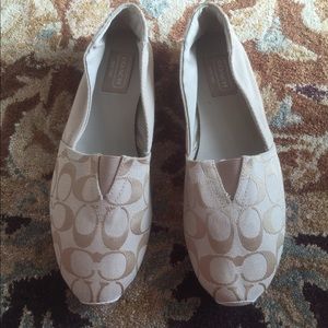 Coach NY sneaker/flat