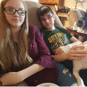 Meet your Posher, Josee