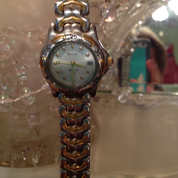 Watch - Picture 2 of 3