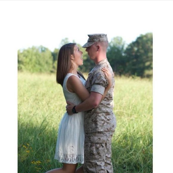 Meet your Posher, Kendall - Picture 1 of 1