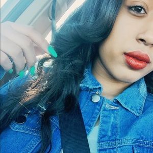 Meet your Posher, Kierra