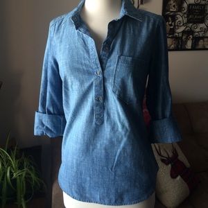 NWOT⭐️ Denim Top