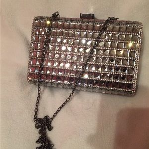 Meet your Posher, Holly