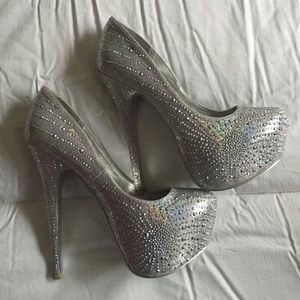 High heel shoes