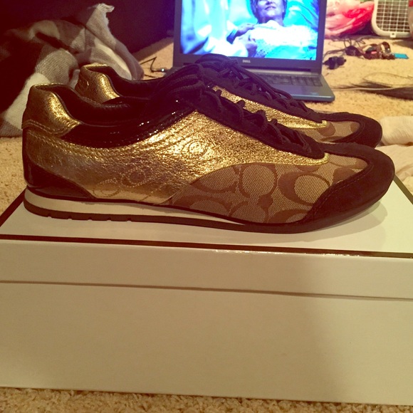 Coach shoes - Picture 1 of 3