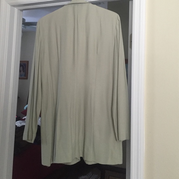 Blazer - Picture 2 of 3