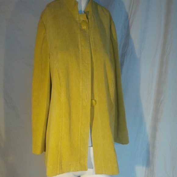 Corduroy 3 quarter sleeve mustard color jacket