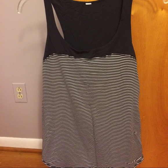 Lululemon tank