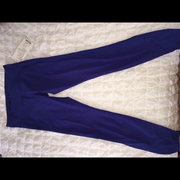 Lululemon drop it like its hot tight