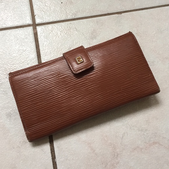 Vintage Fendi wallet