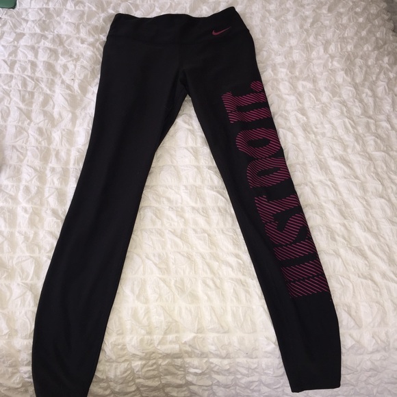 Nike Legendary tight- Just Do It