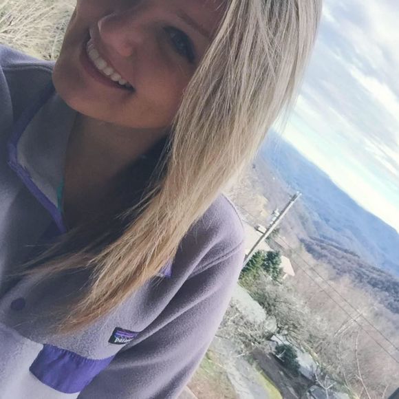 Meet your Posher, Suzannah - Picture 1 of 1