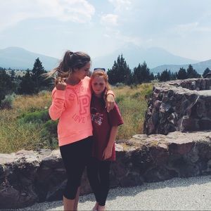 Meet your Posher, Cami