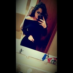 Meet your Posher, Monique