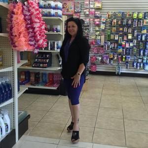 Meet your Posher, Jacquelin