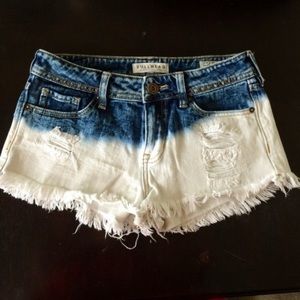 Bullhead acid wash shorts