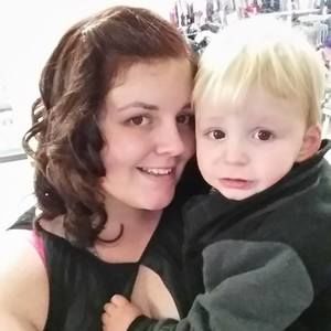 Meet your Posher, Hallie