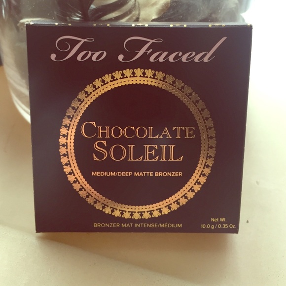 Too faced bronzer