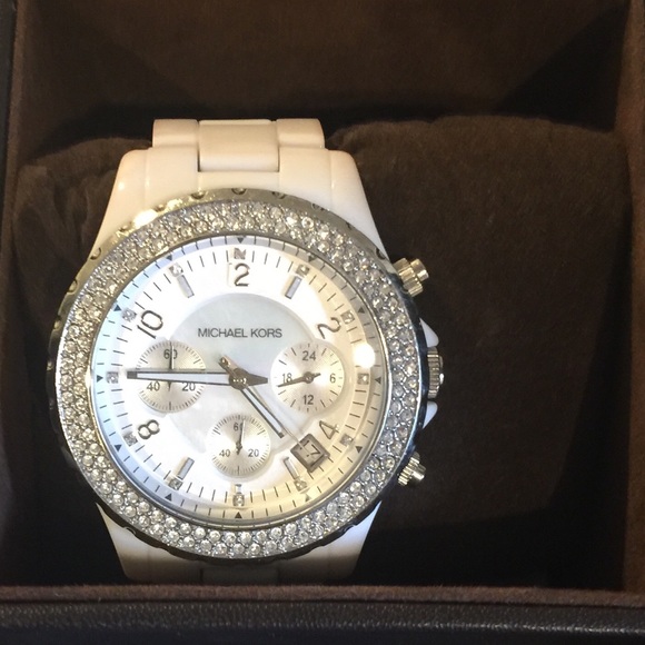 MK watch