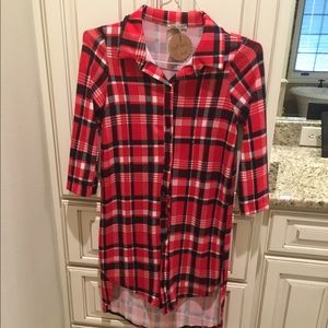 Cute long plaid tunic! NWT!