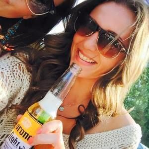 Meet your Posher, Eva