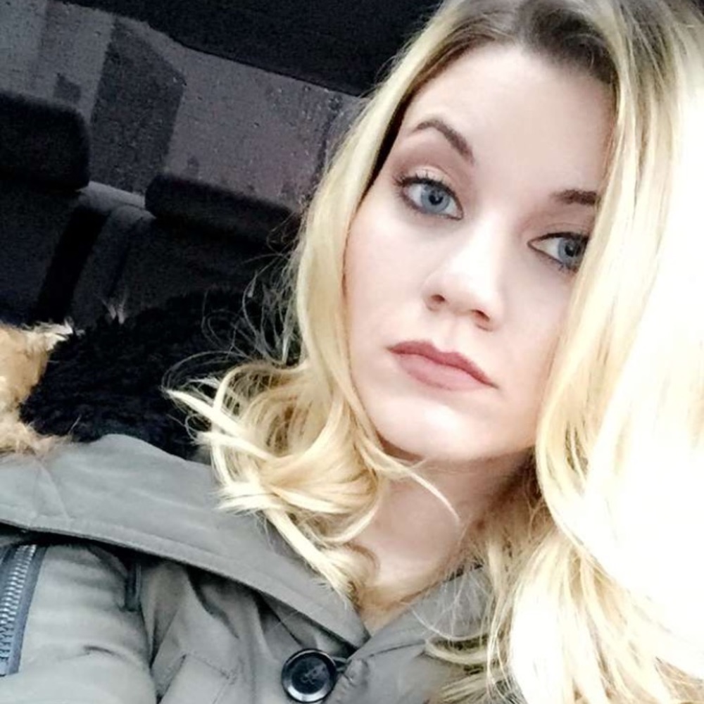 Meet your Posher, Julia