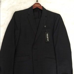 Mens Charcol Grey trim fit suit