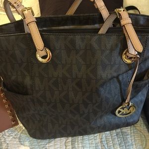 MK purse