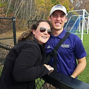 Meet your Posher, Caitlin