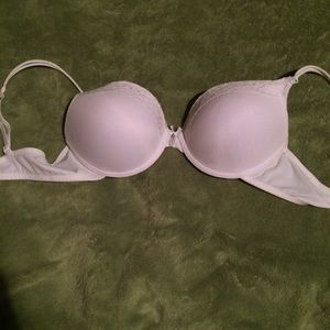 Jaclyn Smith Bra