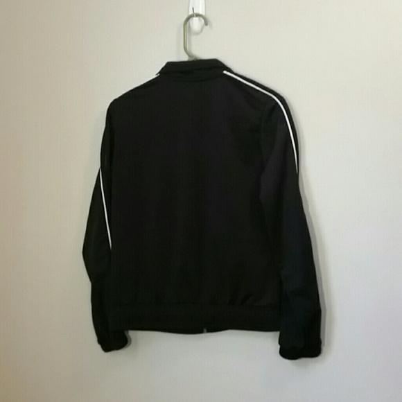 Puma Jacket - Picture 3 of 4