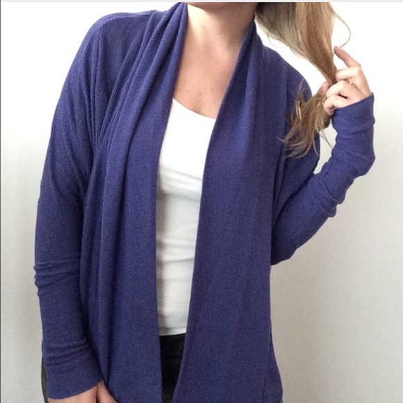 Ecote batwing knit cardigan purple xs - Picture 3 of 3