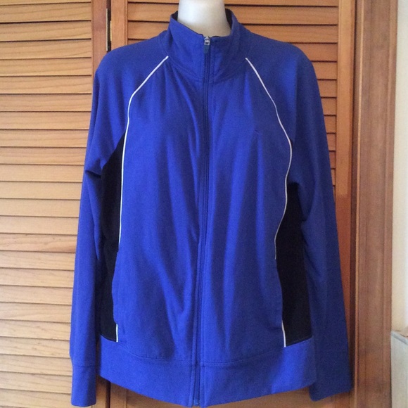 DANSKIN ZIPPERED JACKET LARGE