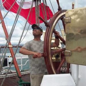 Meet your Posher, Noel