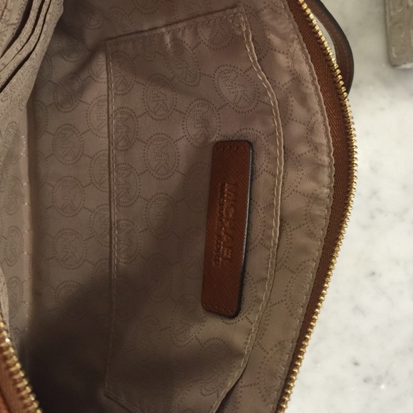 SOLD-MK large Wristlet - Picture 2 of 3