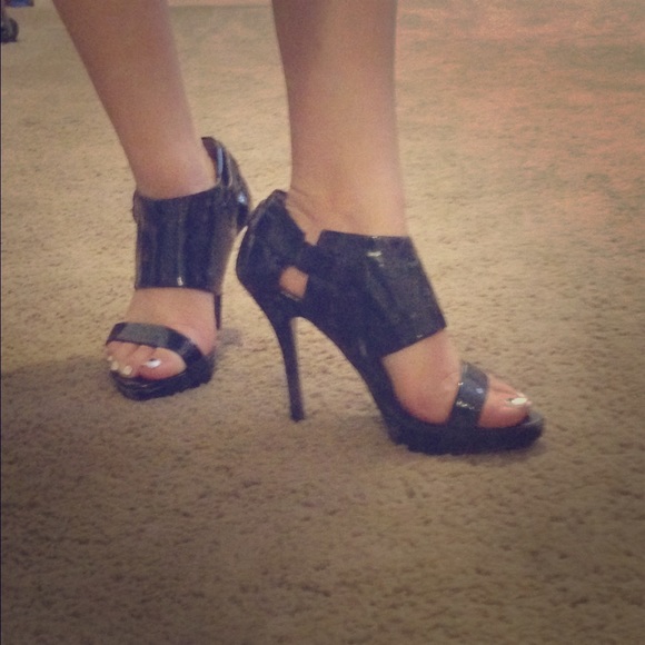 Steve Madden Shoes - Shoes