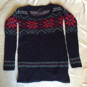 American Eagle sweater