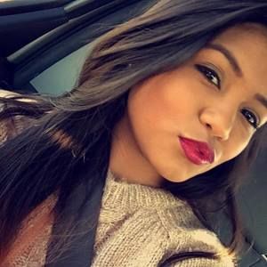 Meet your Posher, Katia