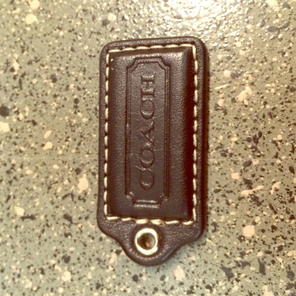 Black coach hang tag