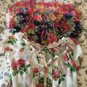 Hollister shirt bundle (3)